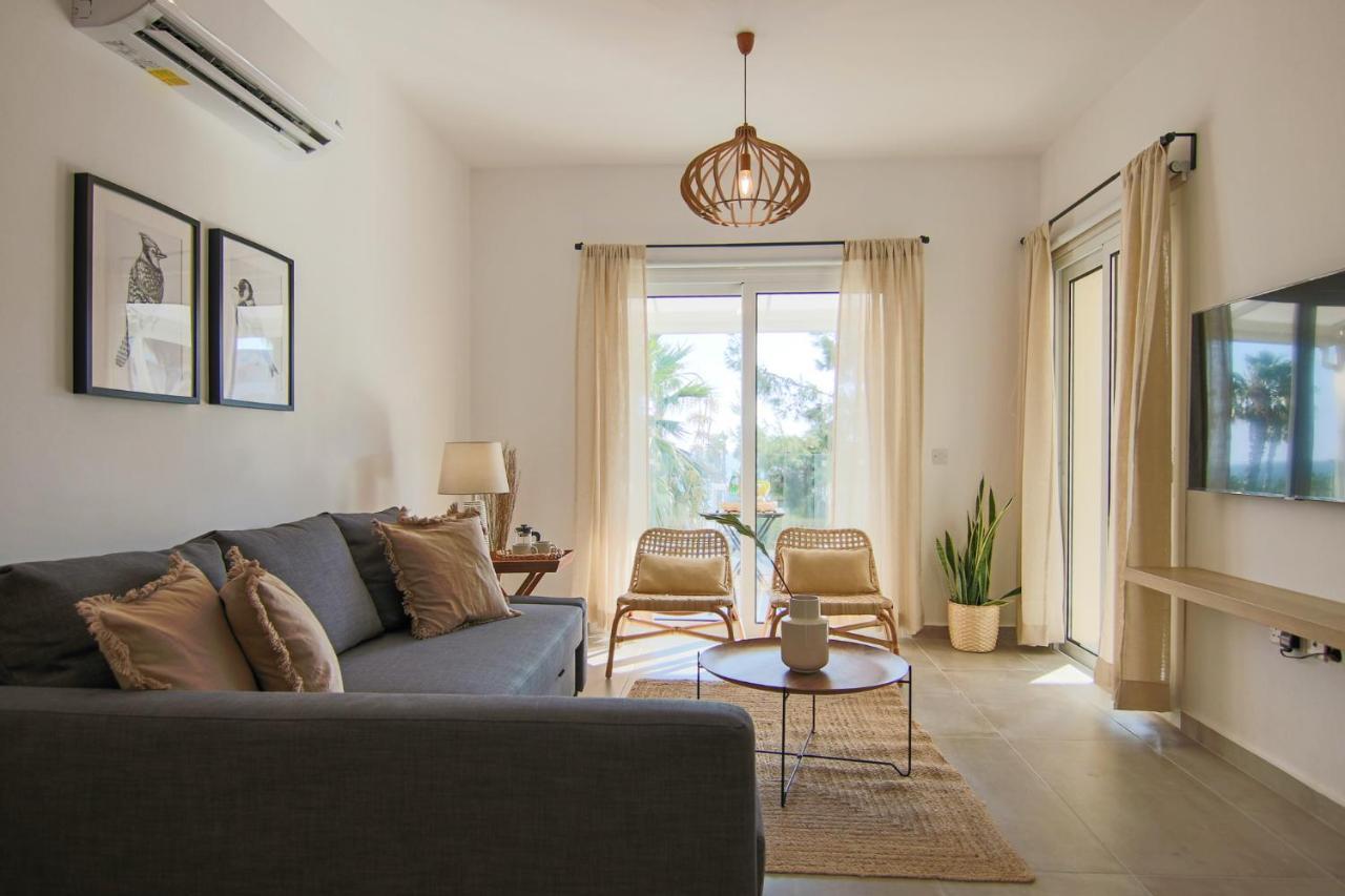 Phaedrus Living Seaview Luxury Flat Limnaria 153 Apartment Paphos Exterior photo
