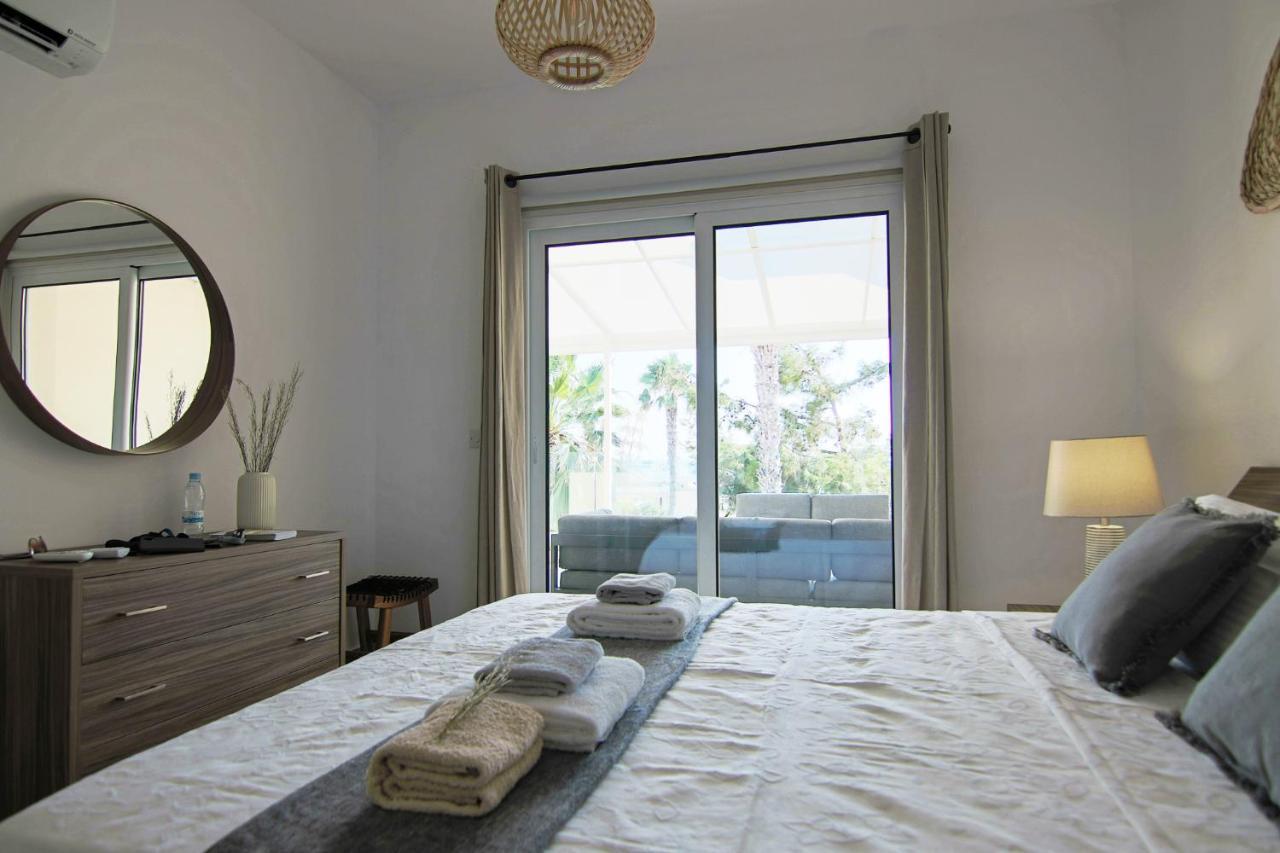Phaedrus Living Seaview Luxury Flat Limnaria 153 Apartment Paphos Exterior photo