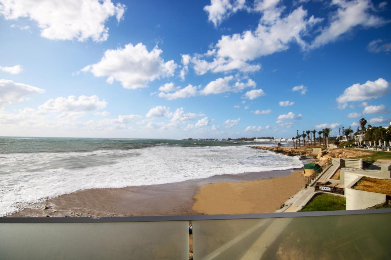 Phaedrus Living Seaview Luxury Flat Limnaria 153 Apartment Paphos Exterior photo